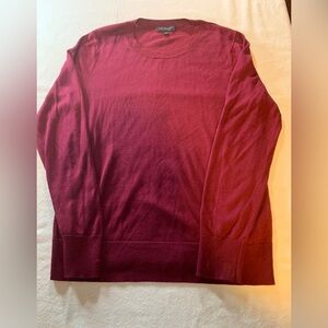 Banana Republic ladies sweater silk & cashmere merlot red crew neck Size L